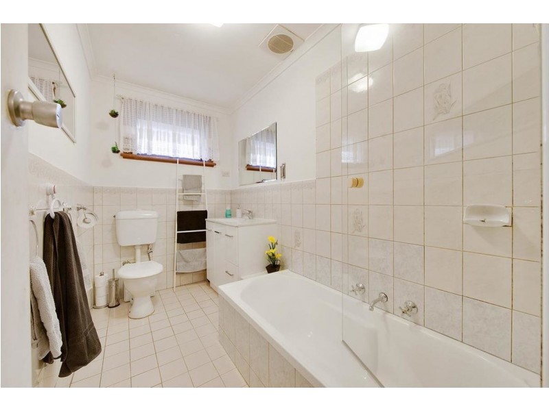 10 Curtin Avenue, St Agnes SA 5097