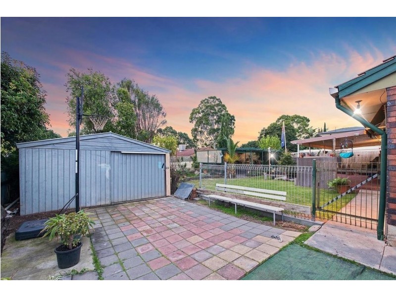 10 Curtin Avenue, St Agnes SA 5097