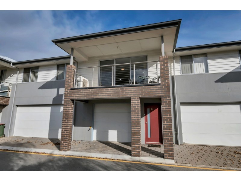 18 Clare Lane, Andrews Farm SA 5114