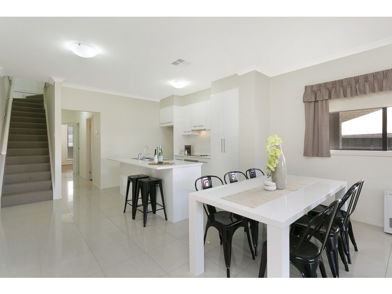 10 Ramsgate Avenue, Modbury Heights SA 5092