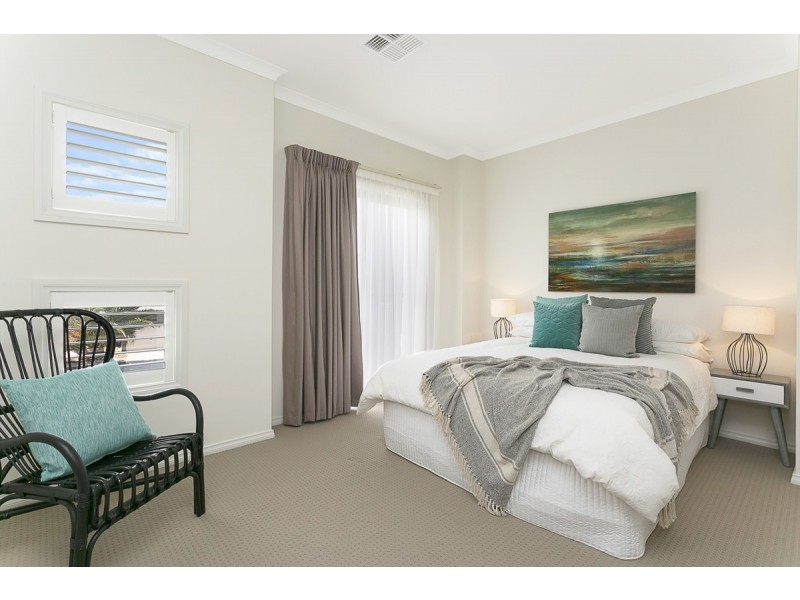 10 Ramsgate Avenue, Modbury Heights SA 5092