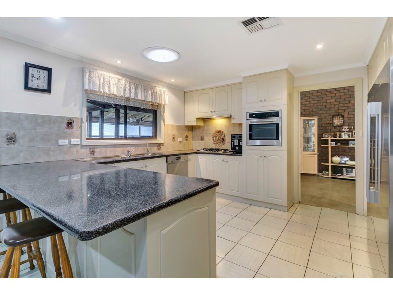 5 Rod Court, Gulfview Heights SA 5096