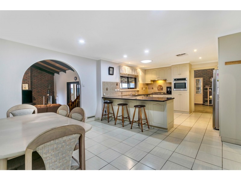 5 Rod Court, Gulfview Heights SA 5096