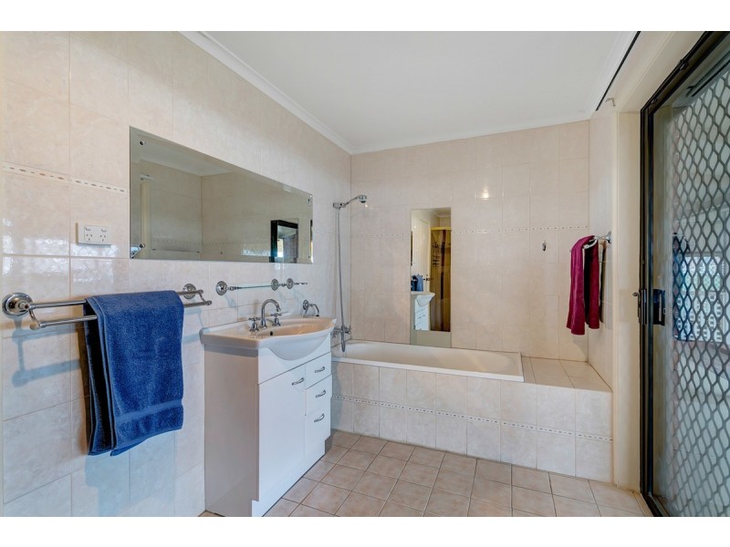 5 Rod Court, Gulfview Heights SA 5096