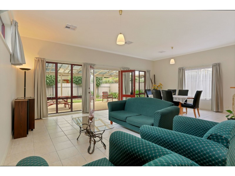 6 Oxburgh Street, Oakden SA 5086