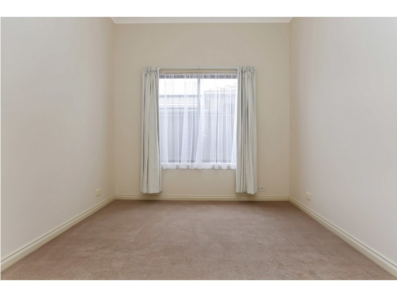 6 Oxburgh Street, Oakden SA 5086