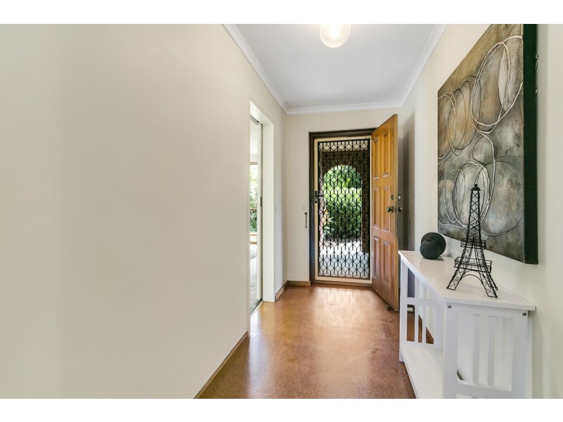 12 Almond Court, Vale Park SA 5081