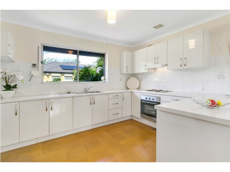 12 Almond Court, Vale Park SA 5081