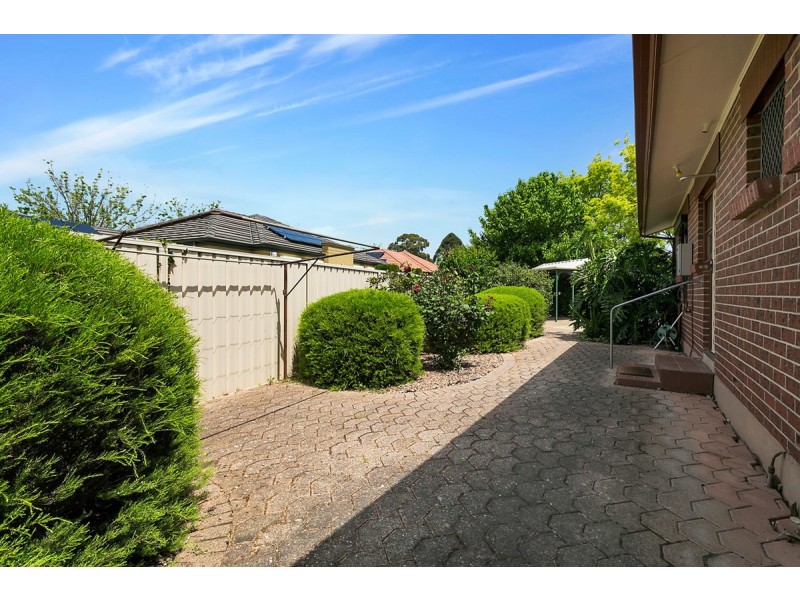 12 Almond Court, Vale Park SA 5081