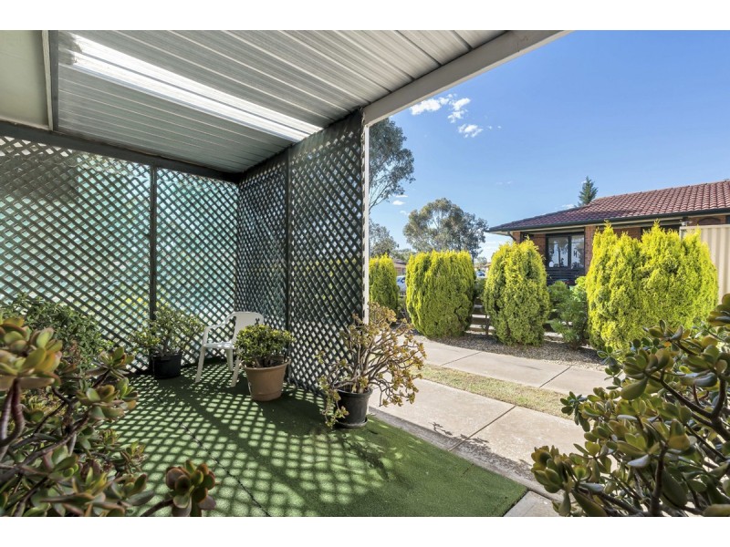 32 Milligan Drive, Para Vista SA 5093