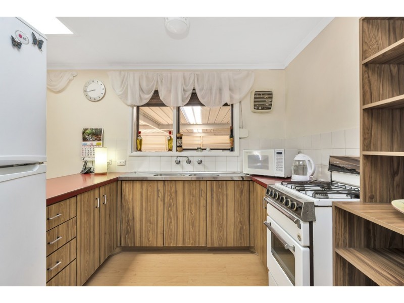 32 Milligan Drive, Para Vista SA 5093