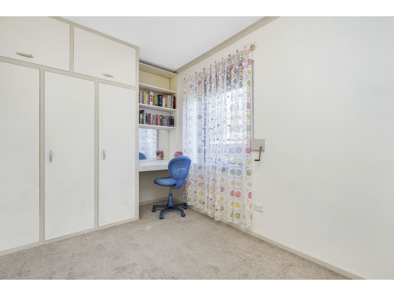 32 Milligan Drive, Para Vista SA 5093