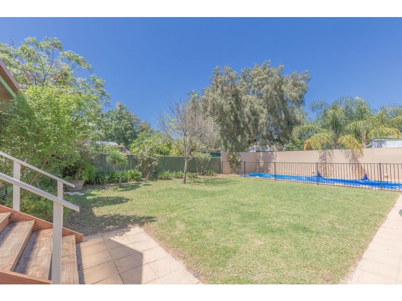 9 Pankala Road, Para Hills SA 5096