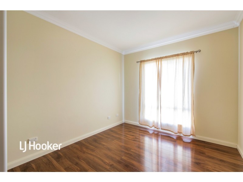 18 Spenfeld Court, Valley View SA 5093