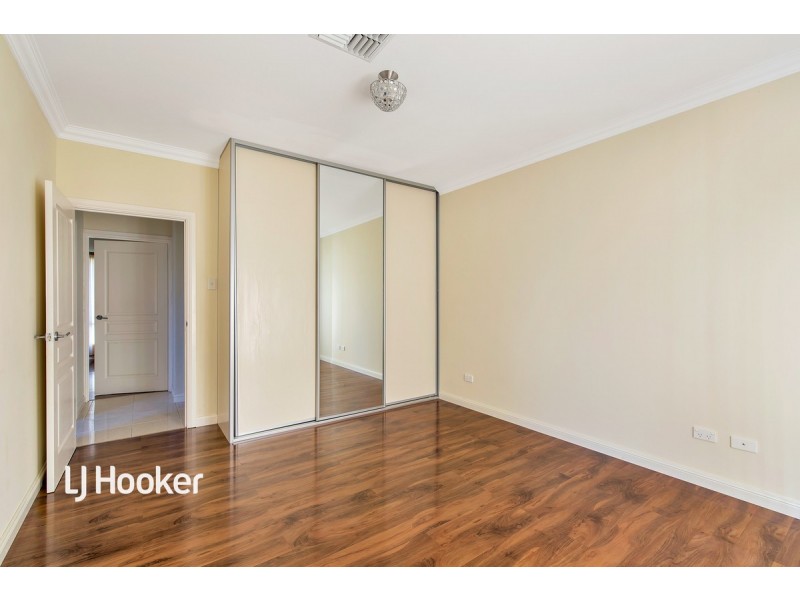 18 Spenfeld Court, Valley View SA 5093