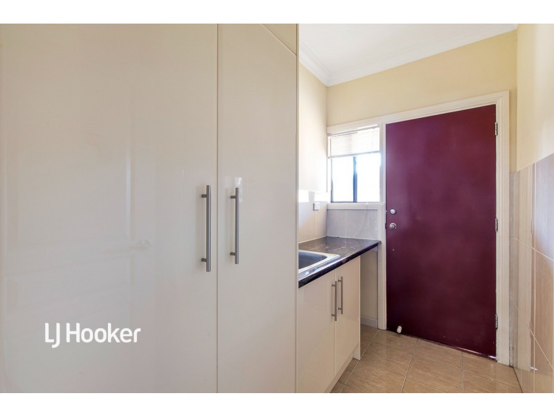 18 Spenfeld Court, Valley View SA 5093