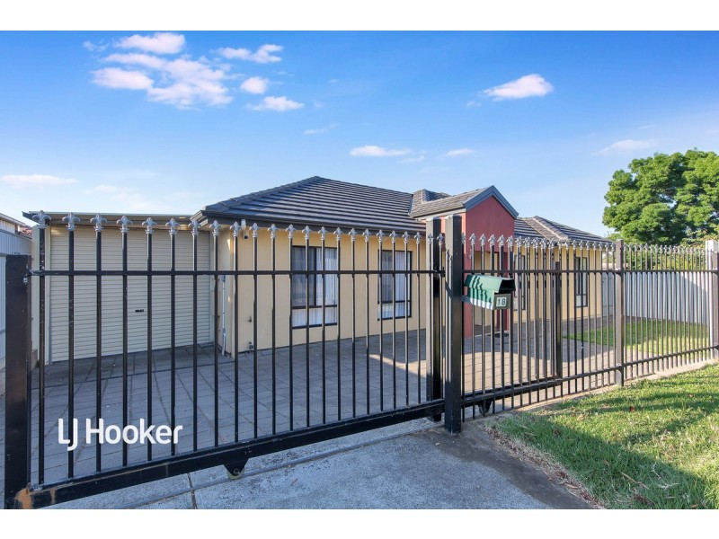 18 Spenfeld Court, Valley View SA 5093