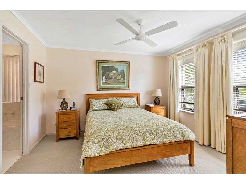 32 Victoria Drive, Oakden SA 5086