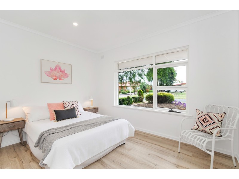 15 Armbuster Street, Hope Valley SA 5090