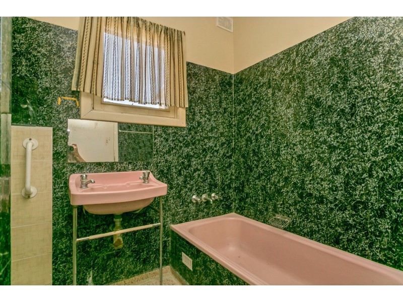 10 Lagonik Drive, Hope Valley SA 5090