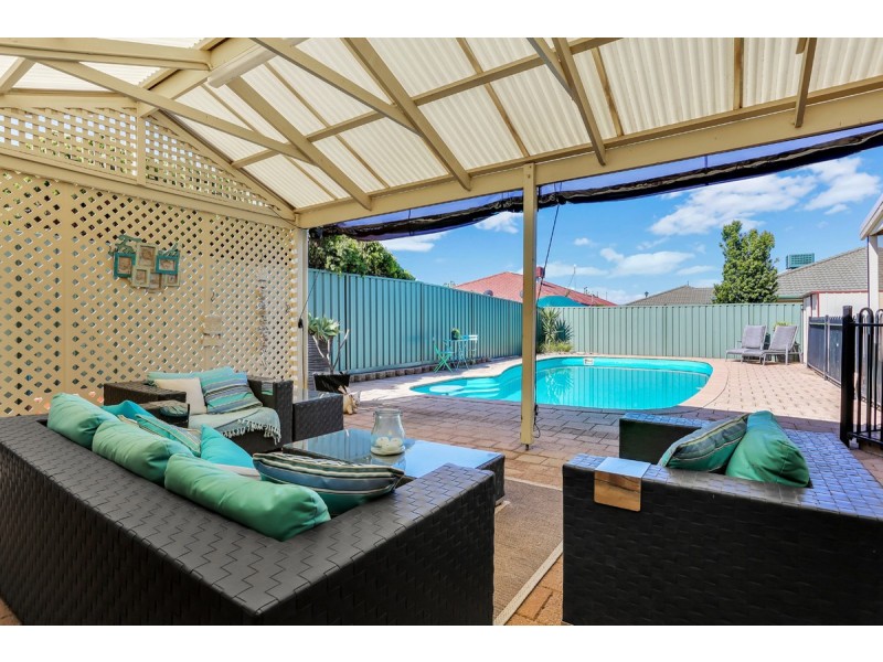 10 Rodeo Street, Walkley Heights SA 5098