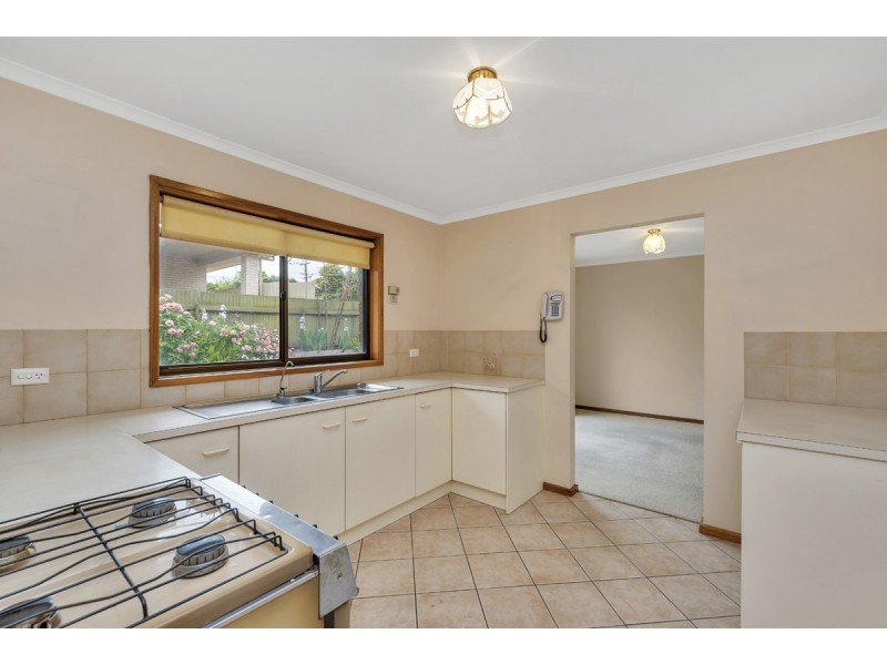 8/2 Mataro Road, Hope Valley SA 5090
