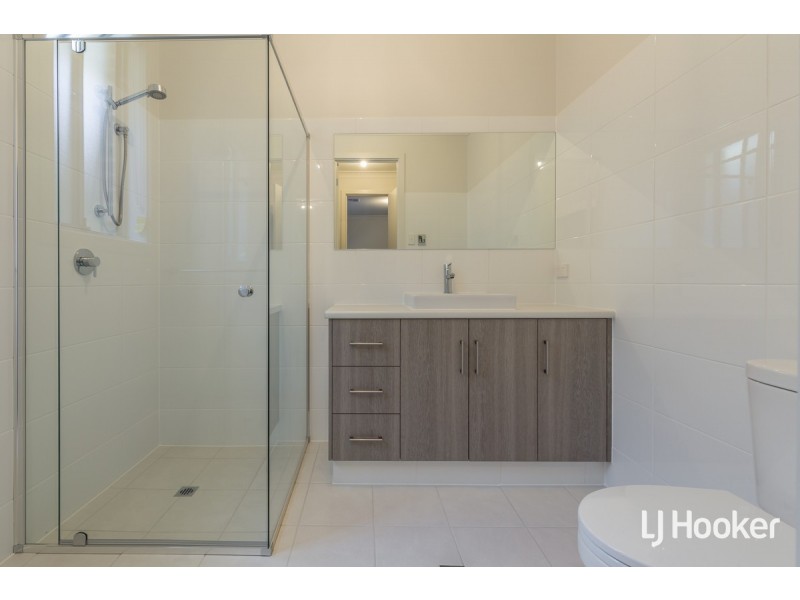 16 Fulton Street, Gilles Plains SA 5086