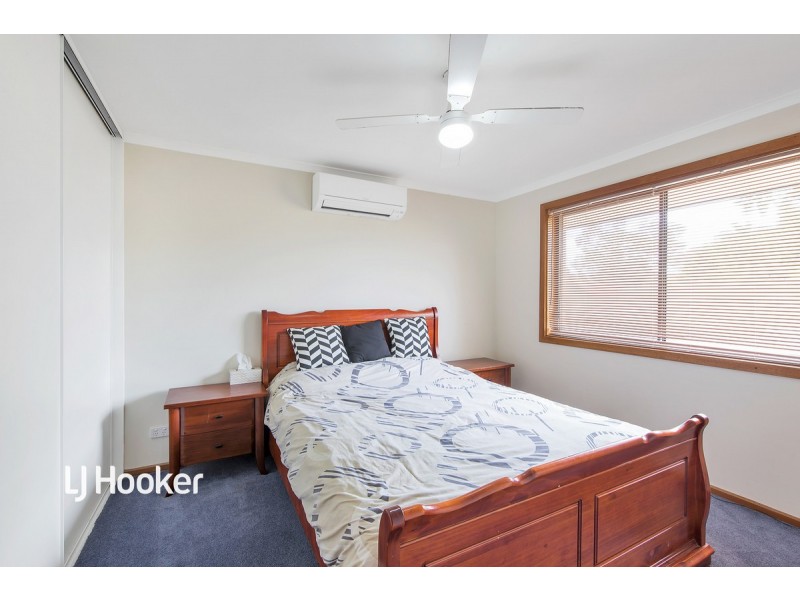 2 Minerva Crescent, Modbury Heights SA 5092