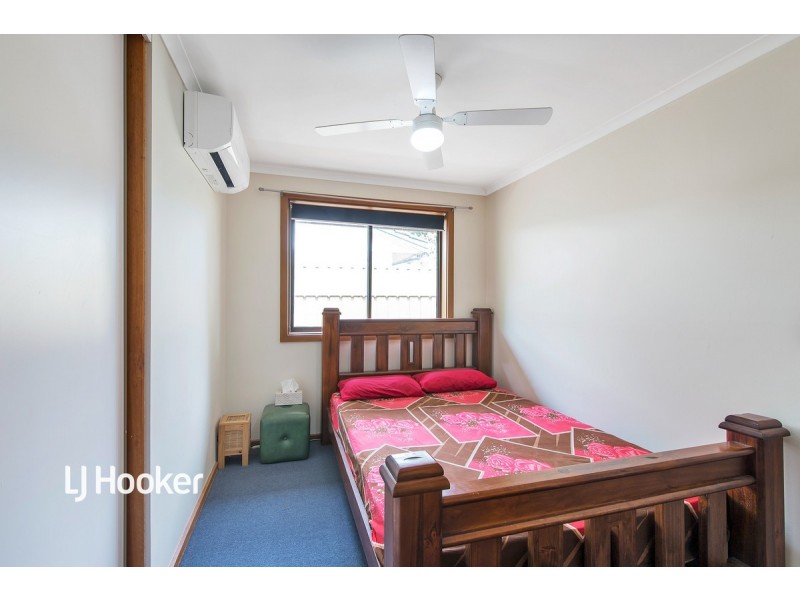 2 Minerva Crescent, Modbury Heights SA 5092