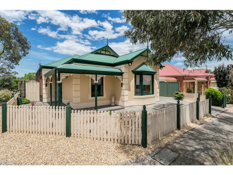 9 Sandpiper Chase, Mawson Lakes SA 5095