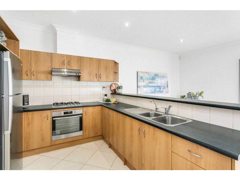 9 Sandpiper Chase, Mawson Lakes SA 5095