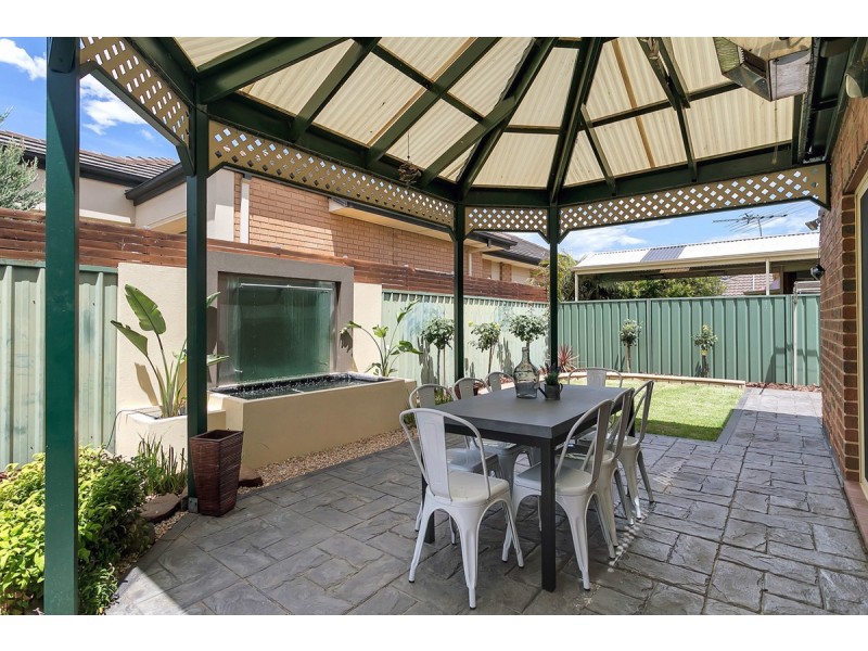 9 Sandpiper Chase, Mawson Lakes SA 5095