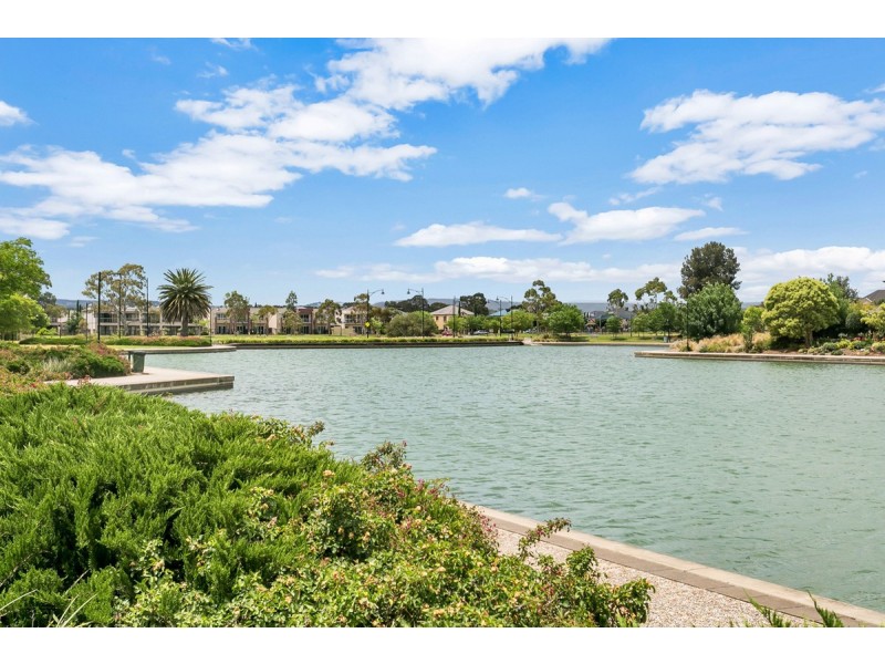 9 Sandpiper Chase, Mawson Lakes SA 5095