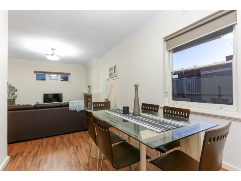 8 Selkirk Avenue, Clearview SA 5085