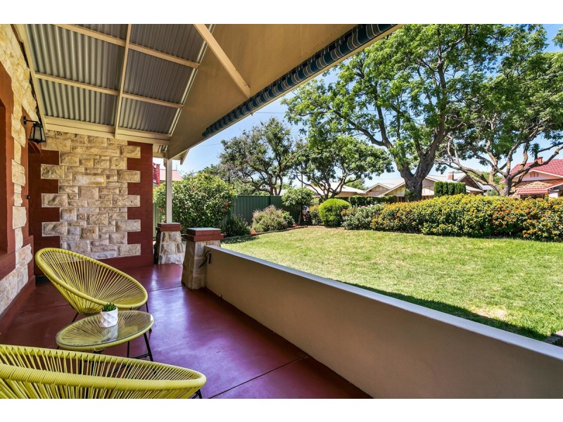 18 Stuart Road, Prospect SA 5082