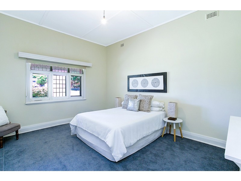 18 Stuart Road, Prospect SA 5082