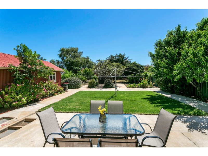 18 Stuart Road, Prospect SA 5082
