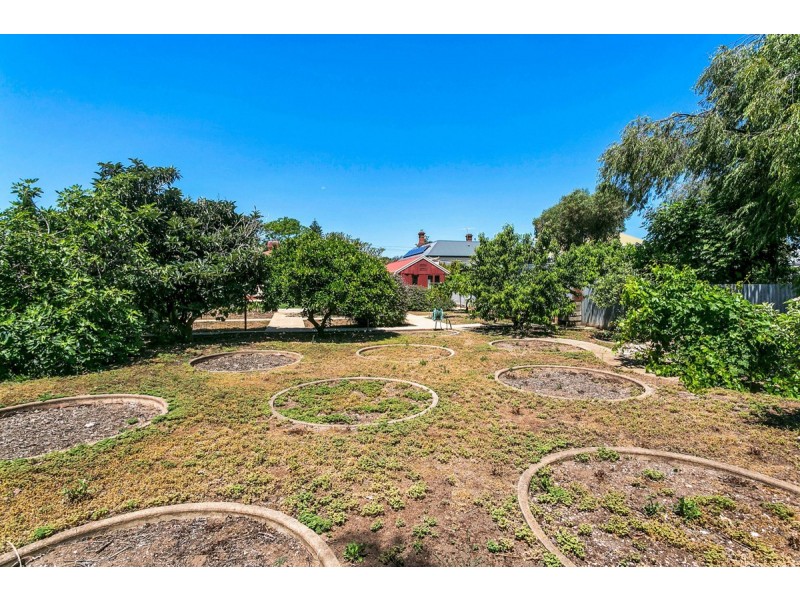 18 Stuart Road, Prospect SA 5082