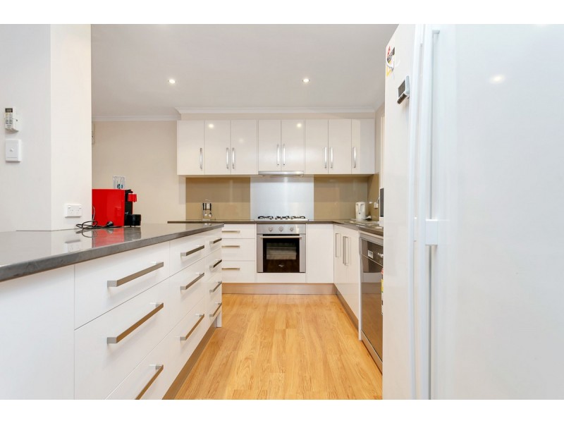 2/13 Gum Tree Drive, Hope Valley SA 5090