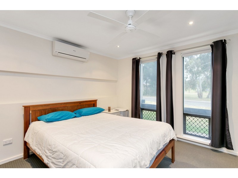 2/13 Gum Tree Drive, Hope Valley SA 5090