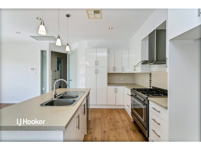 72 The Strand, Mawson Lakes SA 5095