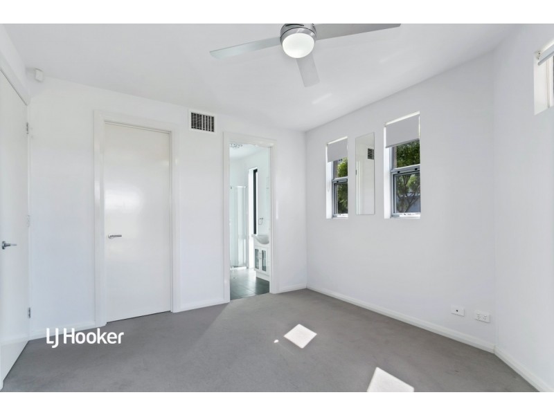 72 The Strand, Mawson Lakes SA 5095