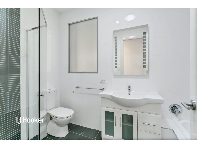 72 The Strand, Mawson Lakes SA 5095