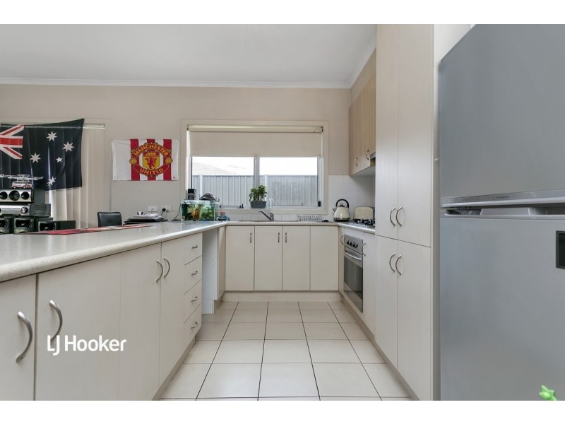 12 Albert Court, Andrews Farm SA 5114