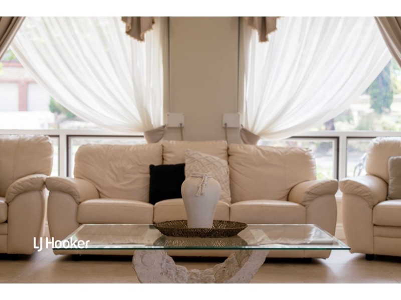 29 Flinders Drive, Valley View SA 5093