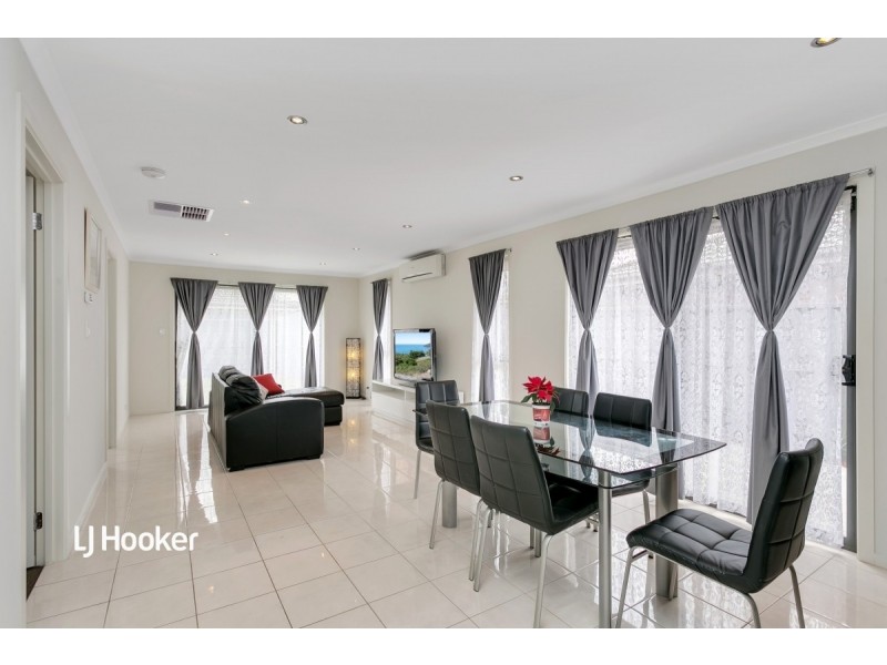 8 Semillon Crescent, Andrews Farm SA 5114