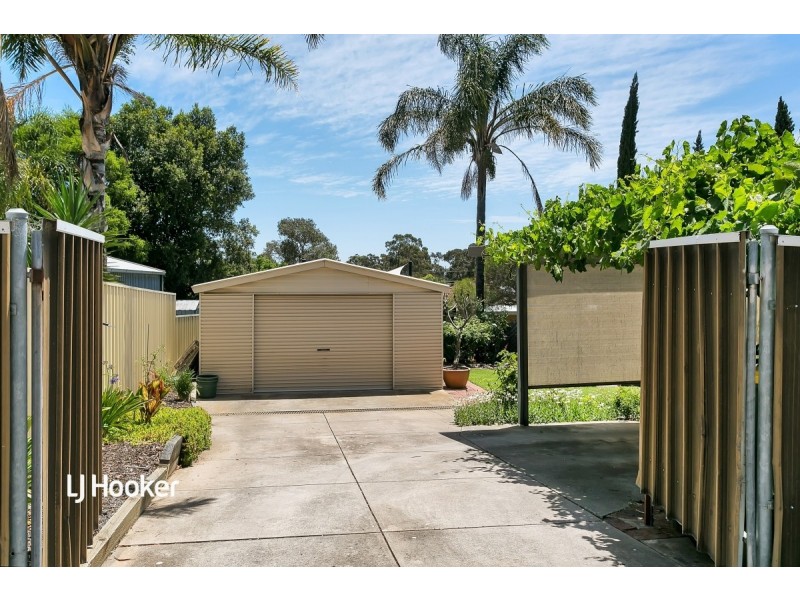 83 Whiting Road, St Agnes SA 5097