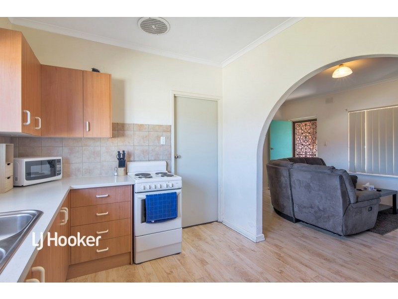 38 Douglas Road, Salisbury East SA 5109