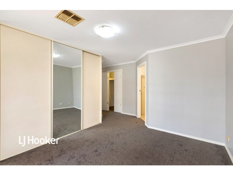 60 Lord Howe Avenue, Oakden SA 5086