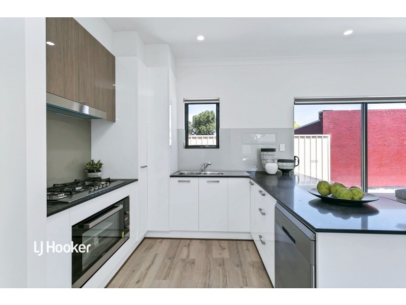 5B Guildford Street, Clearview SA 5085